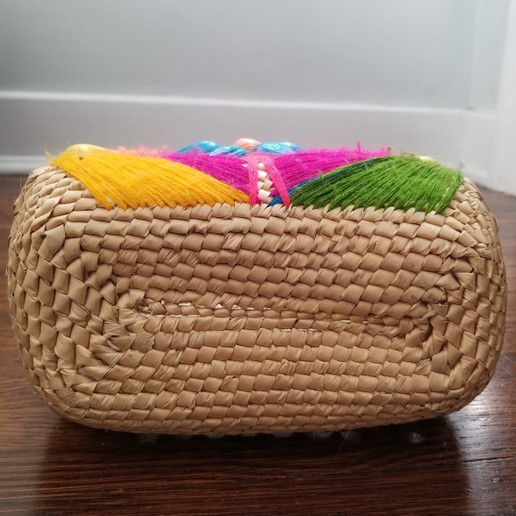 Vintage woven Basket bag - Picture 3 of 4